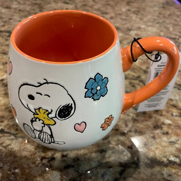 Peanuts Snoopy Stoneware Coffee Mug Printed Floral Orange 20 Oz New with tag! - Picture 4 of 5